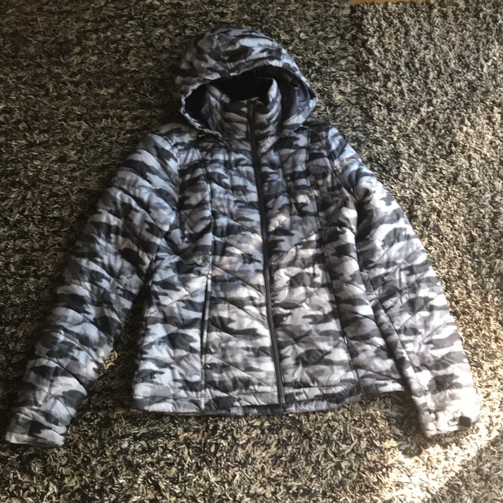 Warm Winter Coat ||| MAKE AN OFFER☀︎🙌🏼